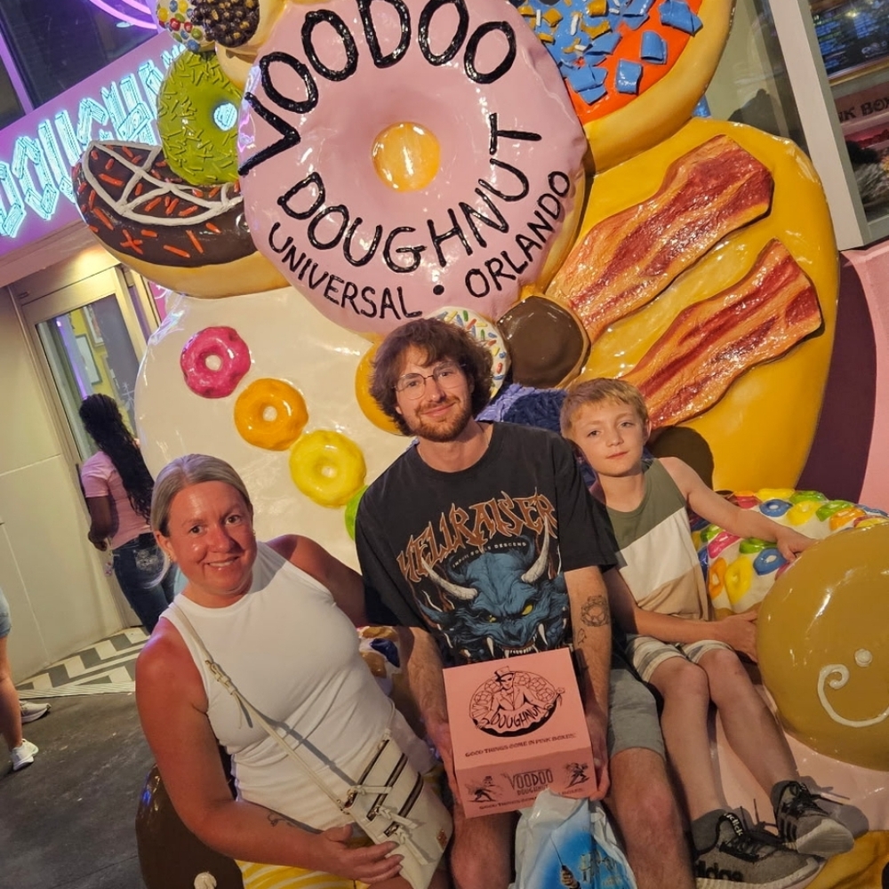 I'M LIVE!!!! @SMKRAMER1979 - Picture 4 of 7